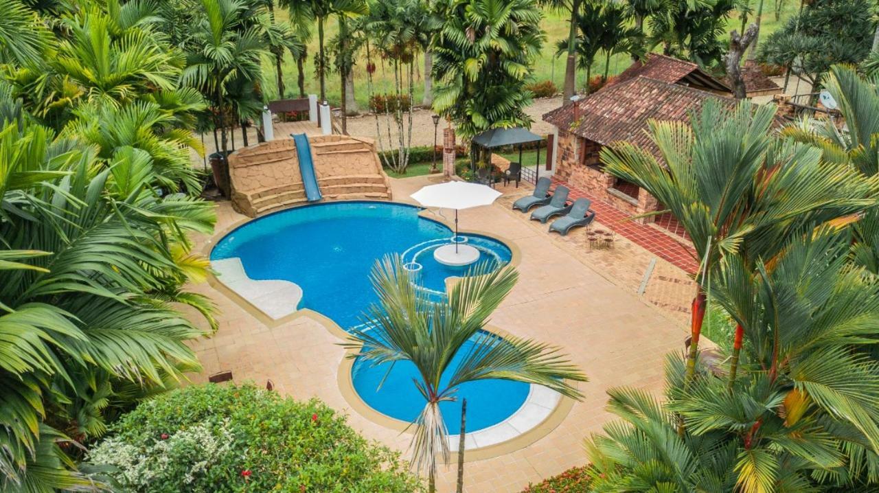 Hotel Hacienda Gualanday Apiay Exterior photo
